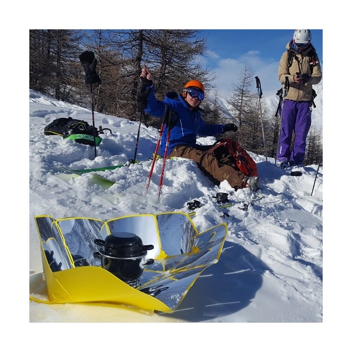 Cuiseur Solaire Ultra-Compact, léger et pliable - 2-4 personnes, 100-120°C - SUNGOOD - Brother Solar