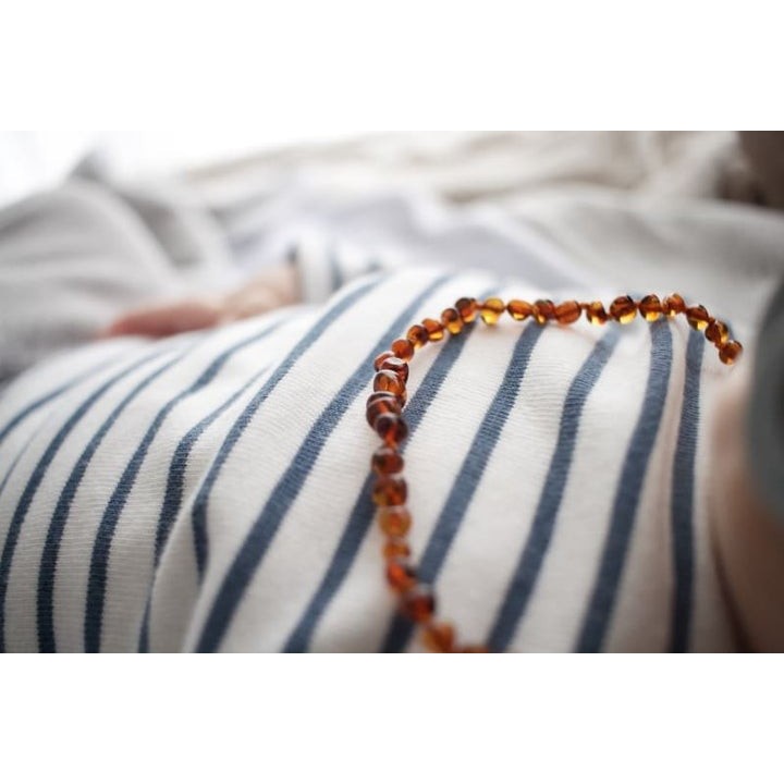 Babykette aus Bernstein, lindert Zahnschmerzen und beruhigt - COGNAC - 32cm - Irréversible Bijoux