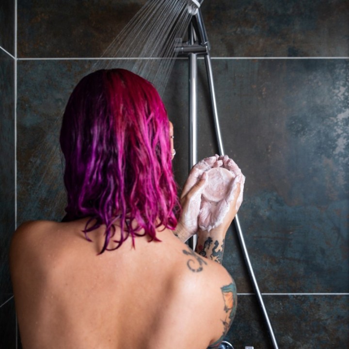 Shampoo solido per capelli colorati (senza oli essenziali) - Olio di ciliegia - 70g - Lamazuna