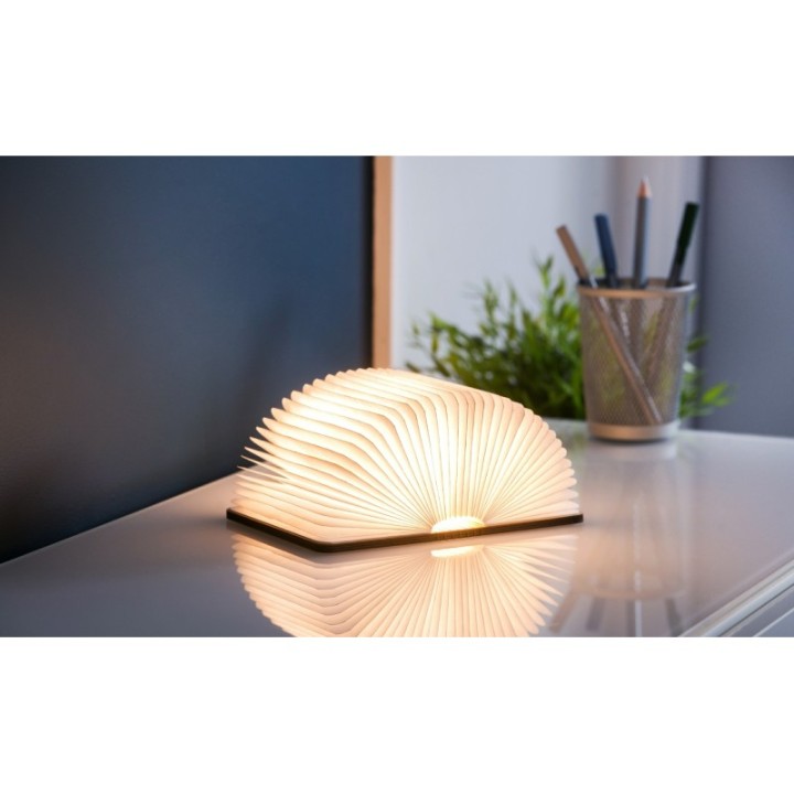 Smart Book Light, le livre lumineux intelligente en bois d'érable - Gingko Design