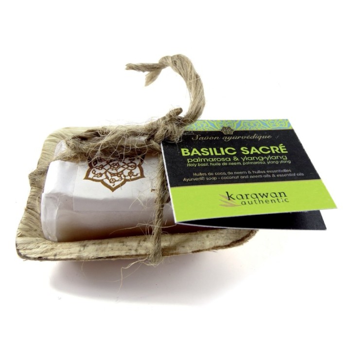 Savon ayurvédique au Basilic sacré adoucissant dans sa feuille de palmier - Mini 20g - Karawan