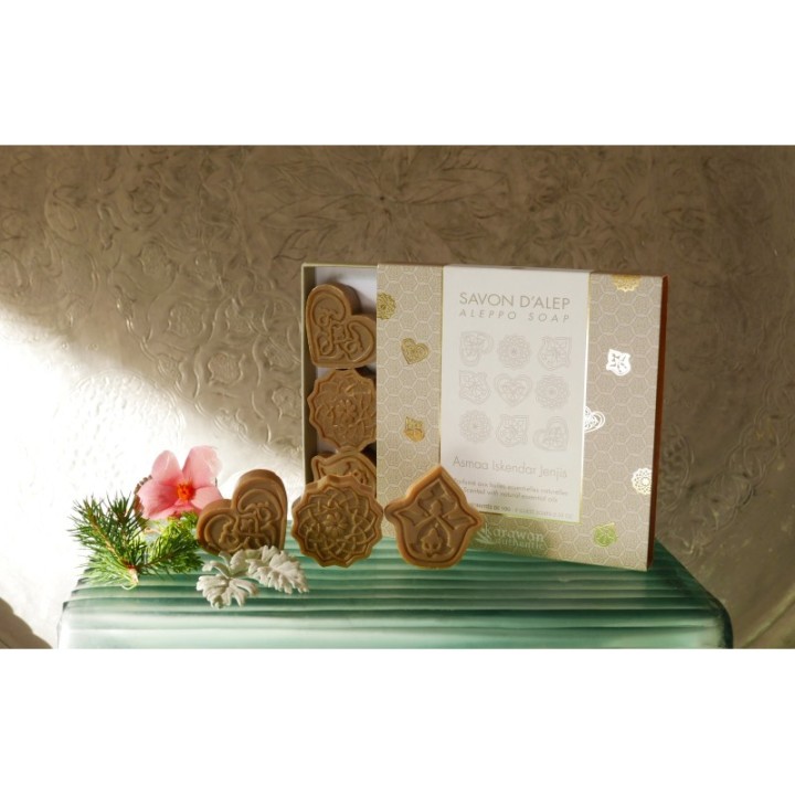 Coffret d'invité de savon d'Alep parfumé "Iskendar, Jenjis & Asmaa" - 9 savons de 10g en 3 senteurs - Karawan