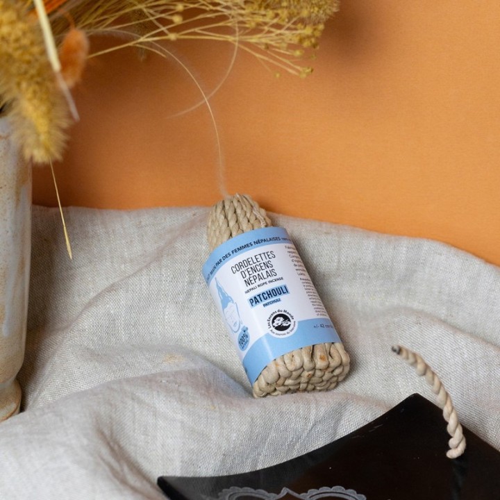 Corde Profumate Nepalesi, Patchouli - 40 Corde - Les Encens du Monde
