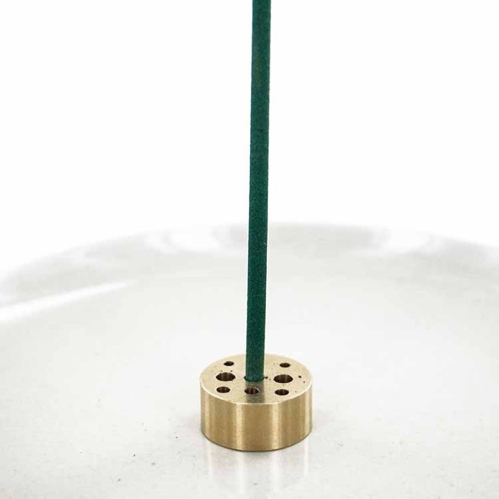 Räucherstäbchenhalter/Multi-Stäbchen-Support aus Messing - 9 Löcher/3 Größen - 2x1 cm - Les Encens du Monde