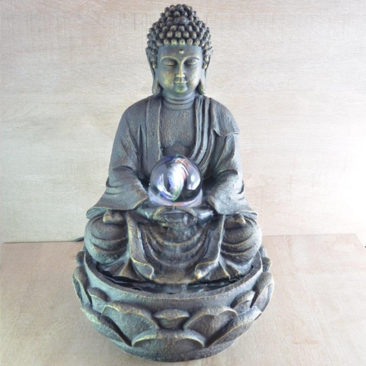 Fontana - Grande Buddha Meditazione  (con illuminazione a LED e a sfera) - Zen'Light