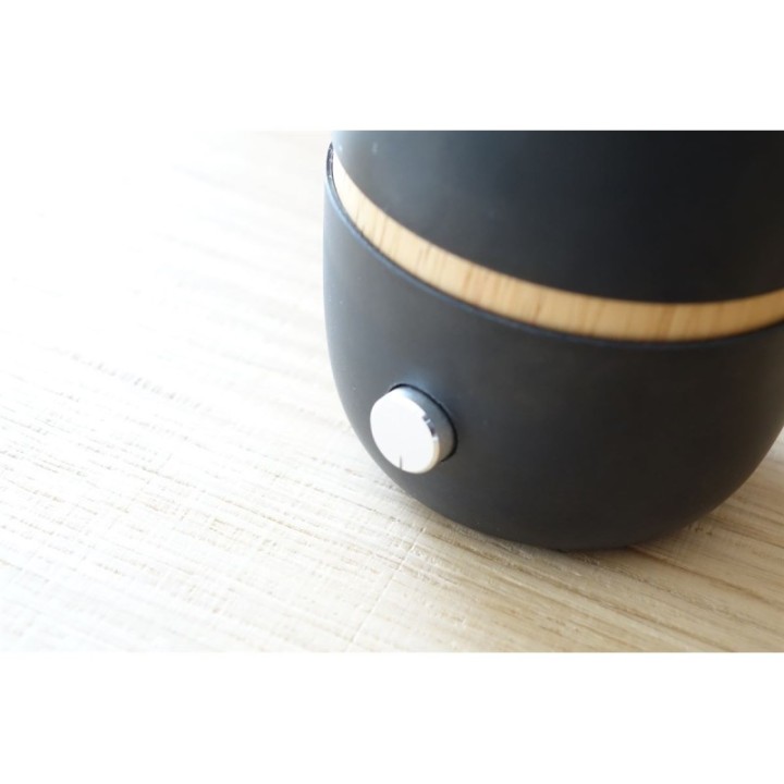 Diffusore di oli essenziali per nebulizzazione, BO Black di Ekobo - Innobiz