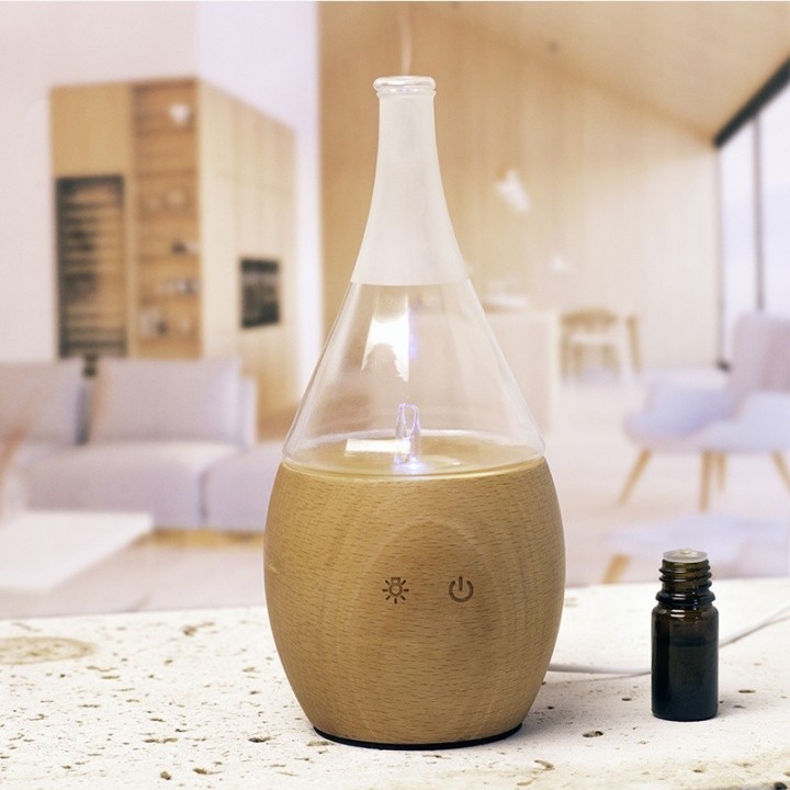 Diffusor für ätherische Öle durch Vernebelung in Holz und Glas, NALIA - Innobiz